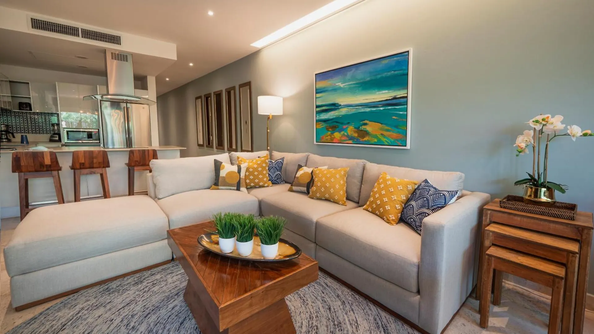 Semesterbostad Luxury 2 Bedroom Condo With Private Jacuzzi & Bbq - At Cruz Con Mar - Maricruz Playa del Carmen Mexiko